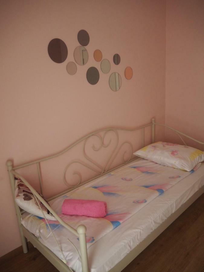 Apartment Marija Sremska Mitrovica Esterno foto